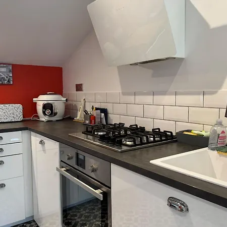 2-bedroom In The Heart Of *